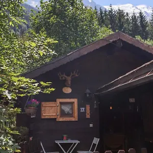 Le Du Petit Ours Chalet