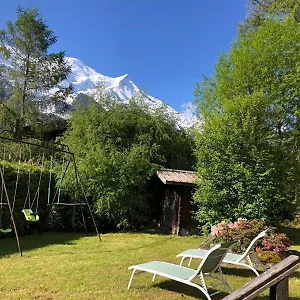 Le Triolet Chalet